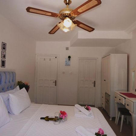 Papermoon Hotel & Apartments Каш Екстериор снимка