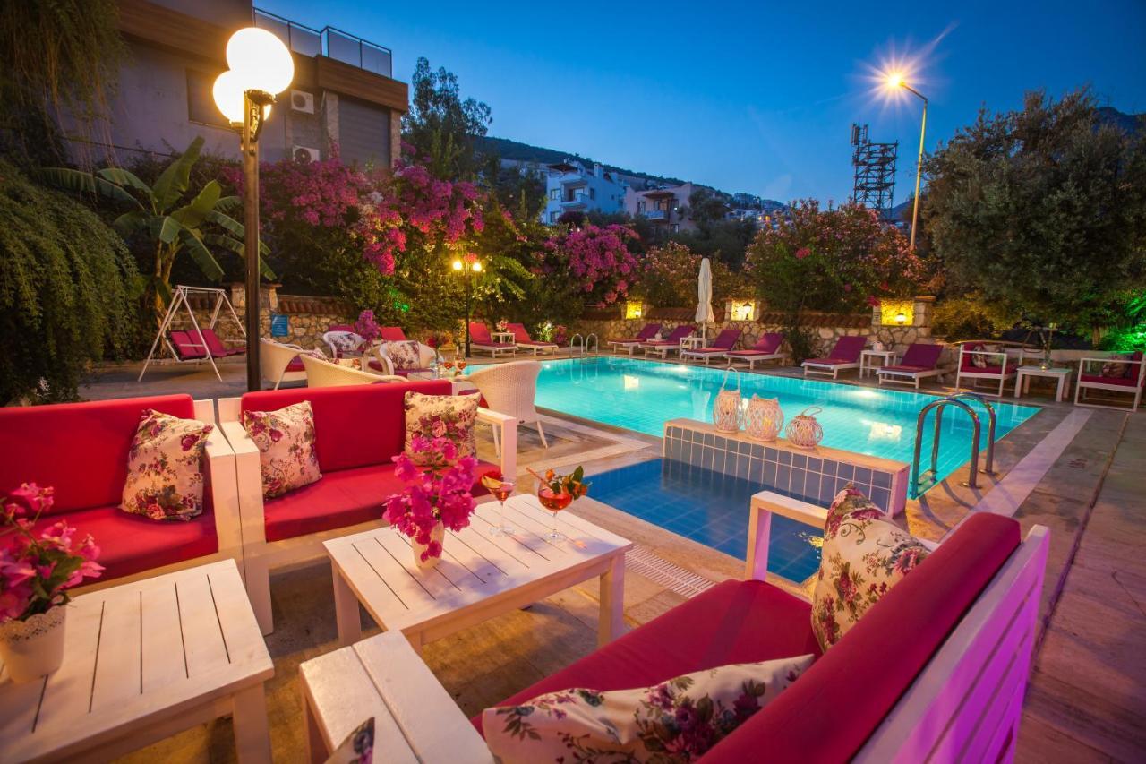 Papermoon Hotel & Apartments Каш Екстериор снимка