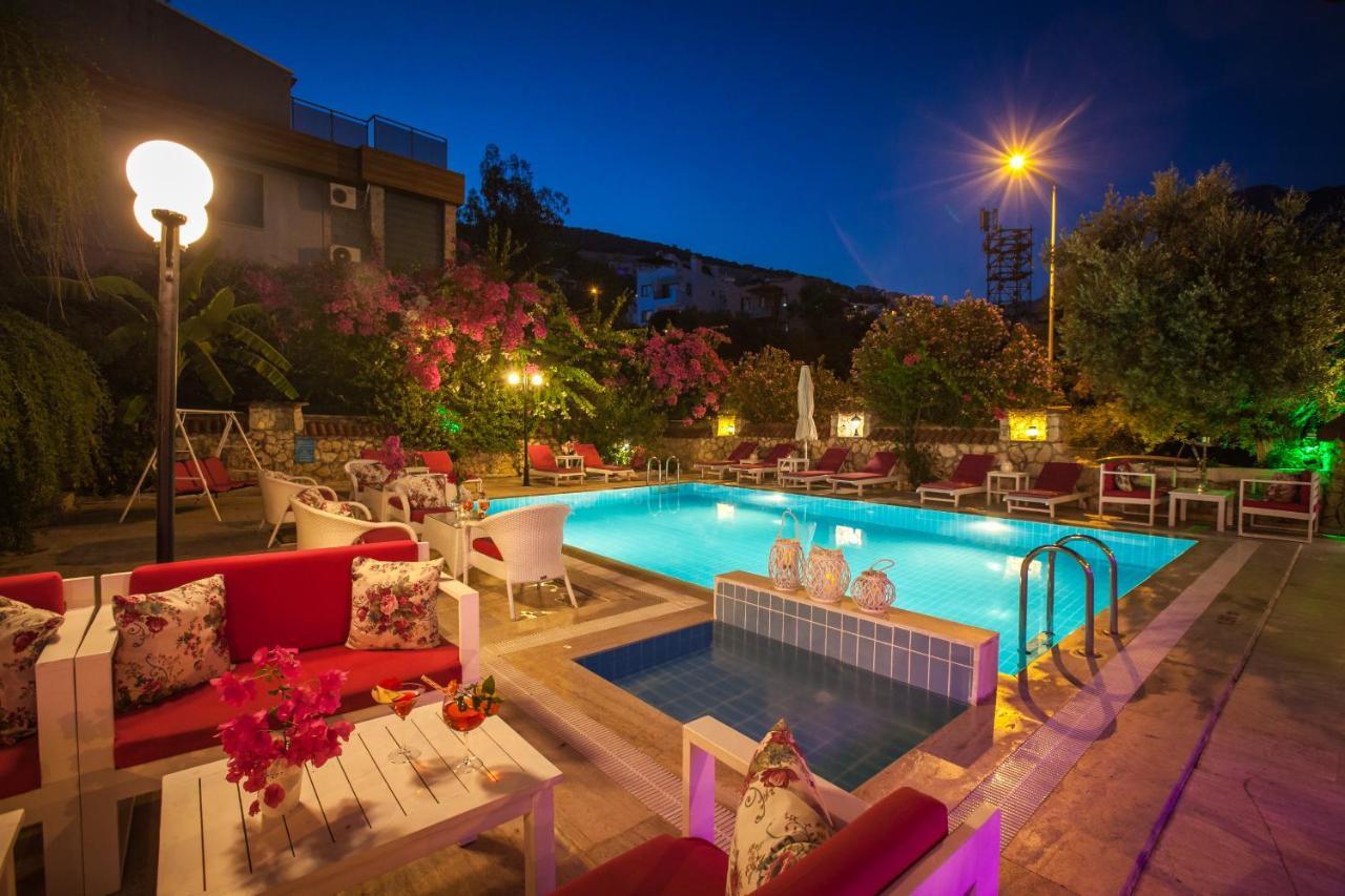 Papermoon Hotel & Apartments Каш Екстериор снимка