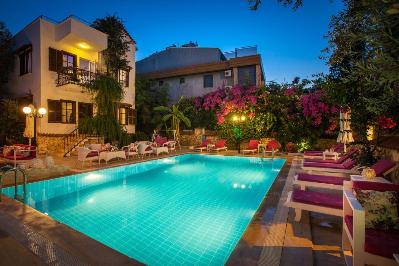 Papermoon Hotel & Apartments Каш Екстериор снимка