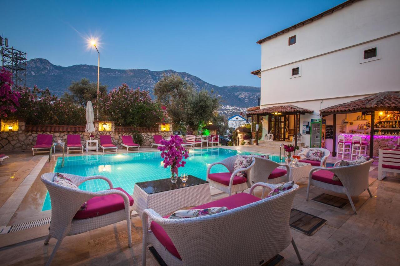 Papermoon Hotel & Apartments Каш Екстериор снимка