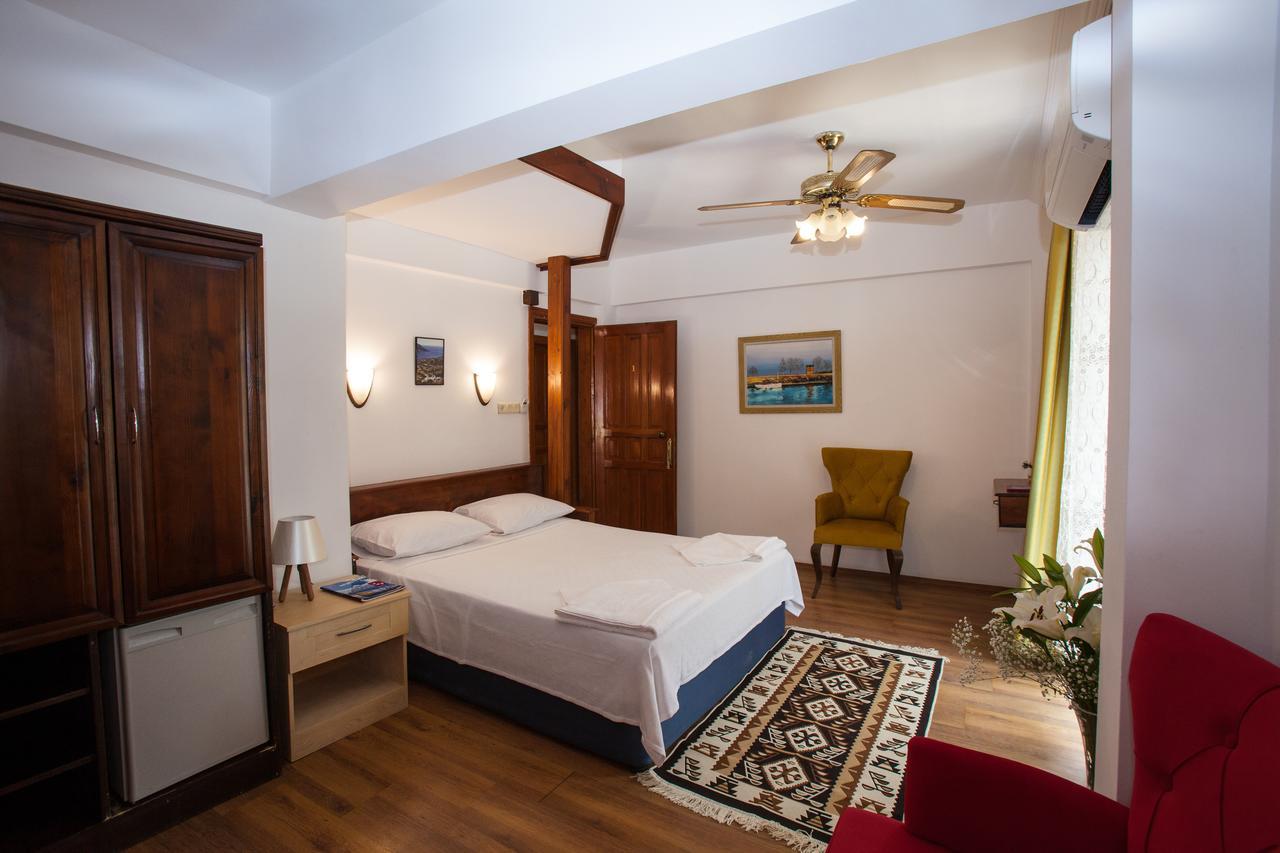 Papermoon Hotel & Apartments Каш Екстериор снимка